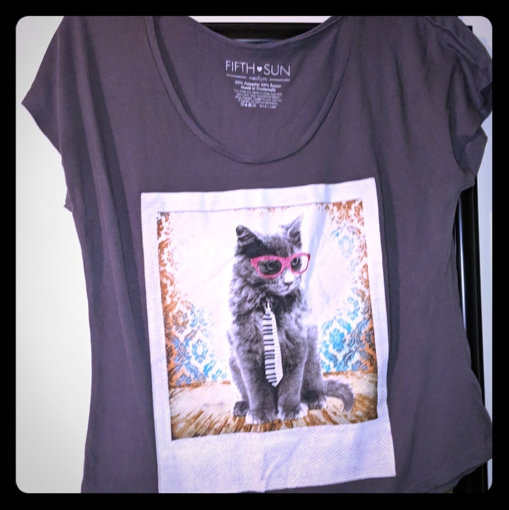 Fifth Sun Cat tshirt